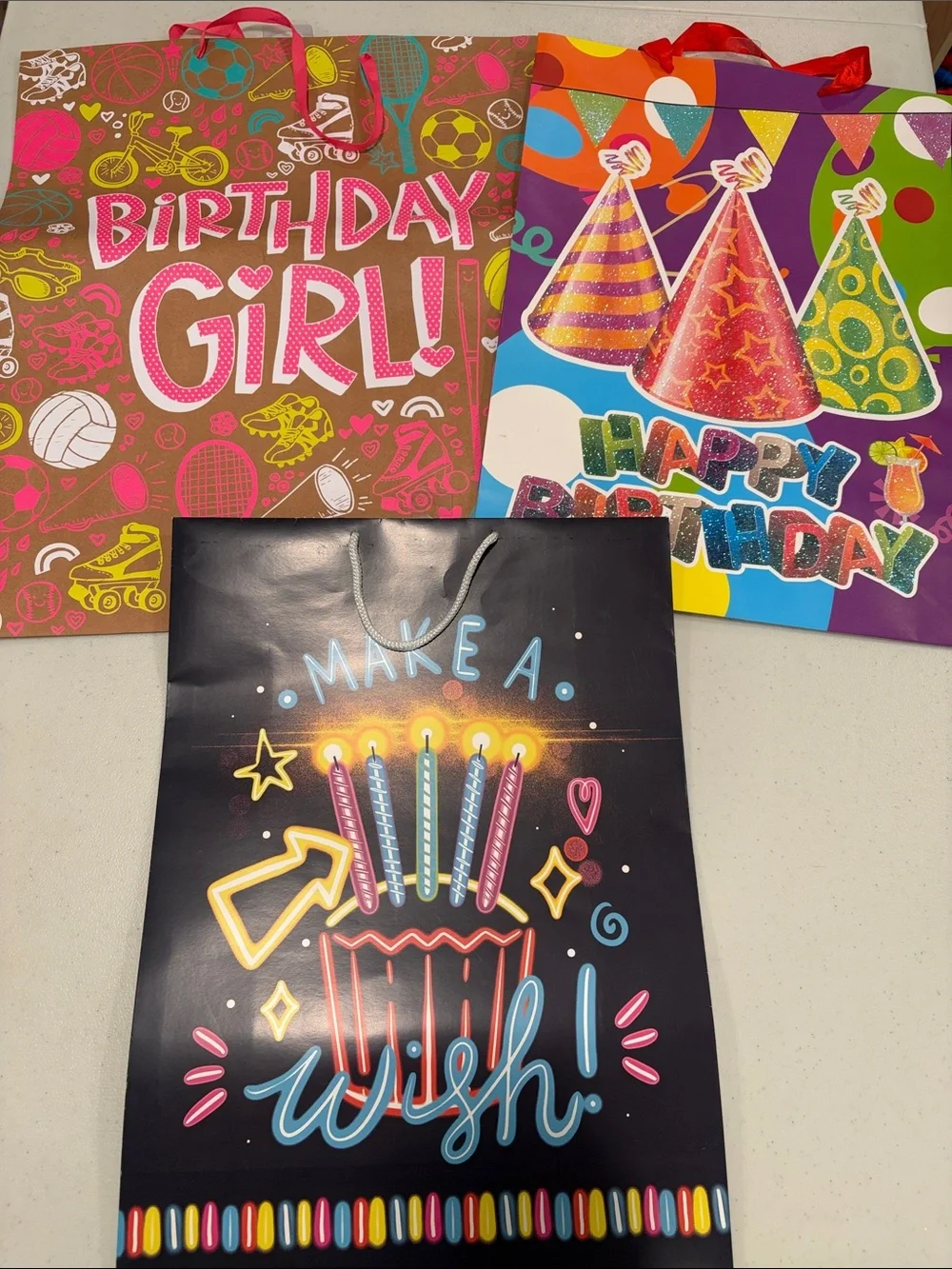 8 Birthday Gift Bags